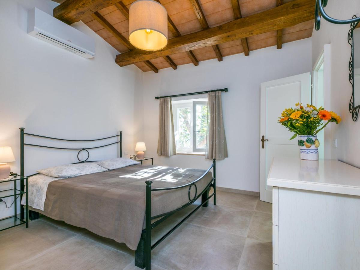 Holiday Home La Tordara By Interhome Porto Santo Stefano  Exteriör bild